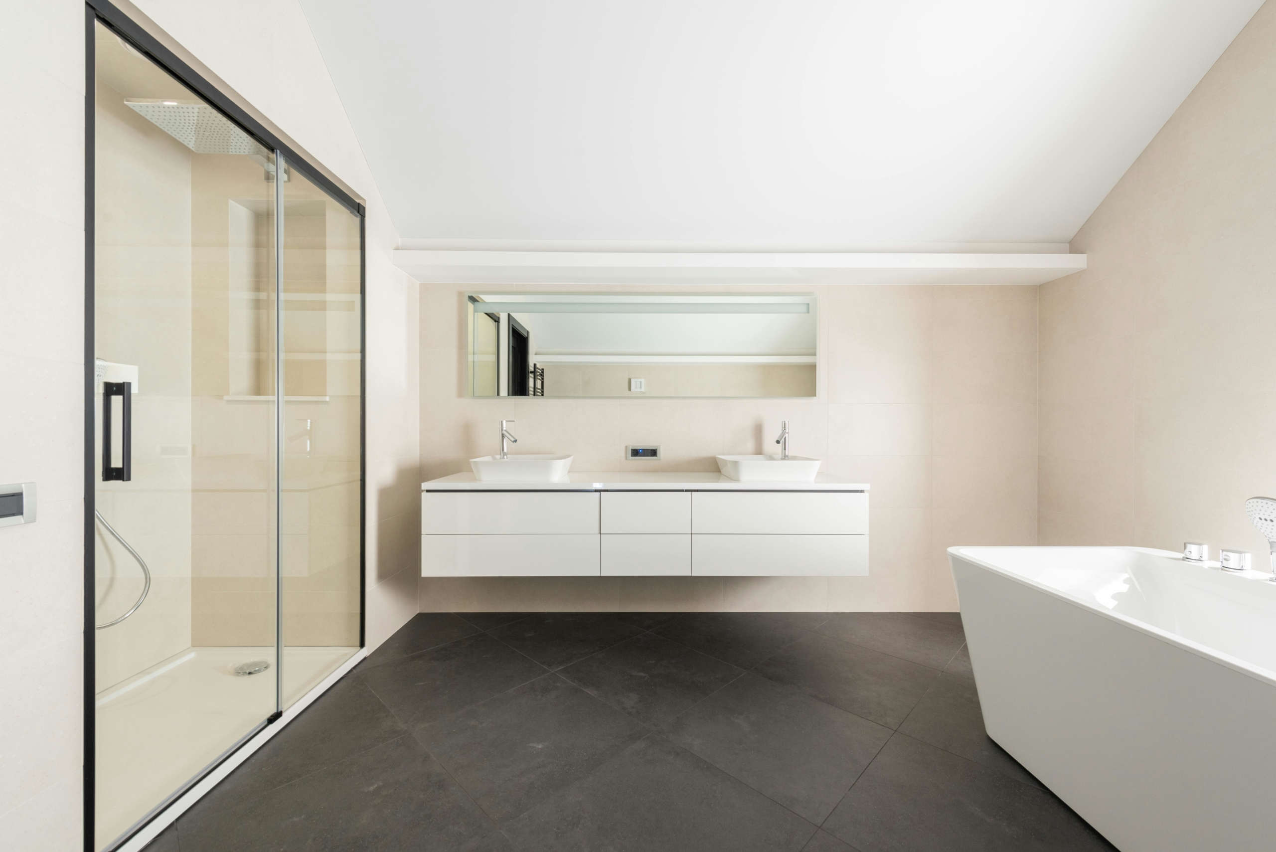 reformas de baños en Sevilla | Baños Pequeños Spa